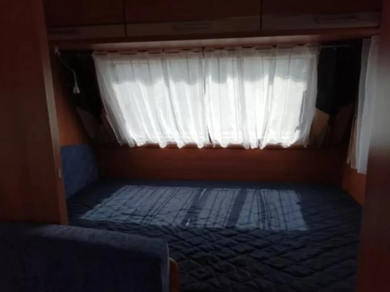                         Przyczepa kempingowa Caravelair AMBIANCE STYLE 400 mover przedsionek - zdjęcie 3
                        
