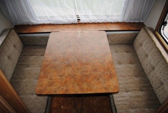                         BURSTNER LUX 4-osobowa z prysznicem. Ogrzewanie! Idealna na działkę! - zdjęcie 8
                        