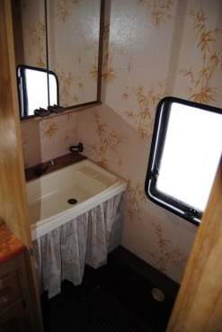                         BURSTNER kompletna, mobilna, idealna na działkę, budowę. ZAREJESTROWANA - zdjęcie 2
                        