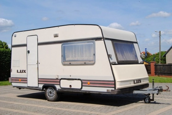                         BURSTNER kompletna, mobilna, idealna na działkę, budowę. ZAREJESTROWANA - zdjęcie 5
                        