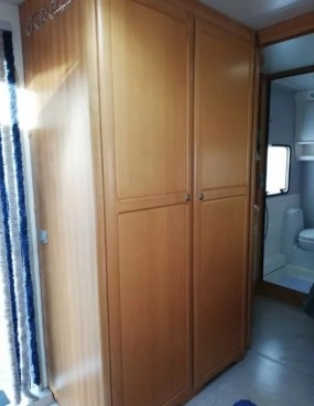                         KNAUS Azur 500 z 1999 roku - zdjęcie 4
                        