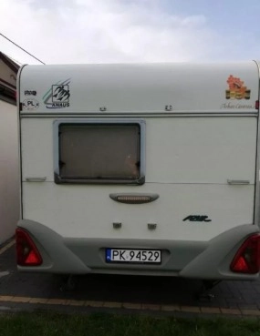                         KNAUS Azur 500 z 1999 roku - zdjęcie 7
                        
