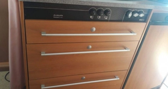                         Dethleffs Camper z 2008 roku - zdjęcie 11
                        