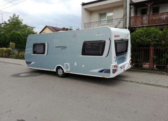                         Dethleffs Camper z 2008 roku - zdjęcie 2
                        