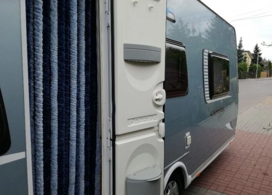                         Dethleffs Camper z 2008 roku - zdjęcie 7
                        