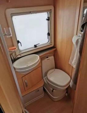                         Przyczepa SWIFT Sterling Opal - zdjęcie 4
                        