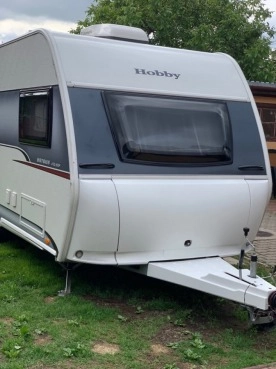                         Wynajem przyczepy kempingowej Hobby 470 z klimatyzacją - zdjęcie 3
                        