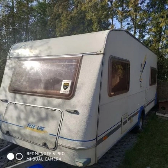                         Knaus blue line przyczepa kempingowa 7-osobowa, łóżka piętrowe, stan idealny - zdjęcie 1
                        
