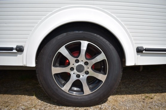                         Elddis Crusader Hurricane 2/3 os. osobny prysznic WC super stan PL - zdjęcie 4
                        