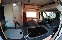                         DUCATO KAMPER 2.3 1350KM NOWY - zdjęcie 4
                        