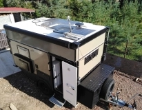                         Przyczepa kempingowa off road z podnoszonym dachem - zdjęcie 4
                        