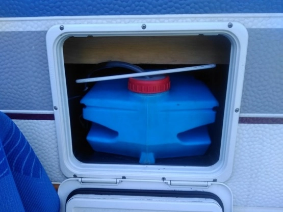                         Hobby De Luxe 400 - zdjęcie 30
                        