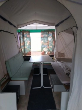                         Sprzedam przyczepę namiotową kempingową, stan bdb - zdjęcie 3
                        