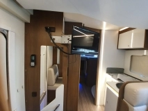                         Wynajem Ford Transit Roller Team 284TL - 5os - zdjęcie 4
                        