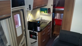                         Kamper ADRIA CORAL XL 7 os. - zdjęcie 7
                        