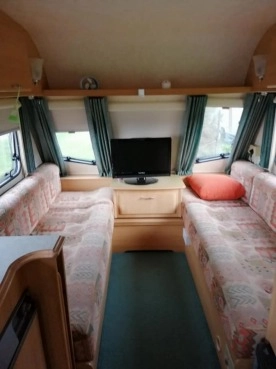                         Przyczepa kempingowa Lunar Zenith - zdjęcie 10
                        