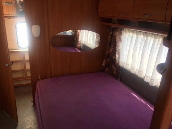                         DETHLEFFS BEDUIN 2004 z klimatyzacją - zdjęcie 8
                        