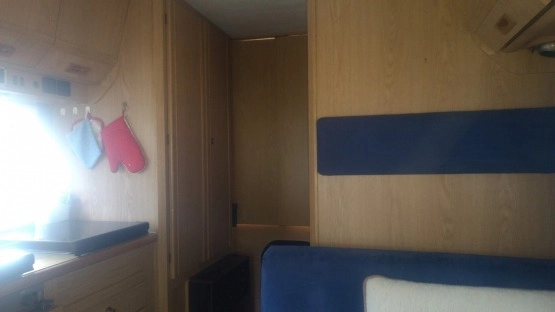                         Kamper Fiat Ducato Fendt 2,5 td, solary - zdjęcie 4
                        