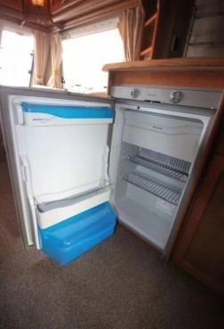                         Przyczepa Bessacarr z 2005 roku - zdjęcie 10
                        