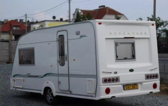                         Przyczepa Bessacarr z 2005 roku - zdjęcie 21
                        