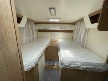                         CI Horon 84XT Automat 170KM - zdjęcie 18
                        