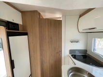                         CI Horon 84XT Automat 170KM - zdjęcie 12
                        