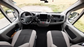                         Kamper Peugeot Boxer - zdjęcie 13
                        