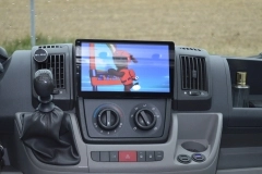                         Kamper Peugeot Boxer - zdjęcie 11
                        