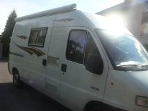                         Sprzedam Citroen Jumper -kamper - zdjęcie 3
                        