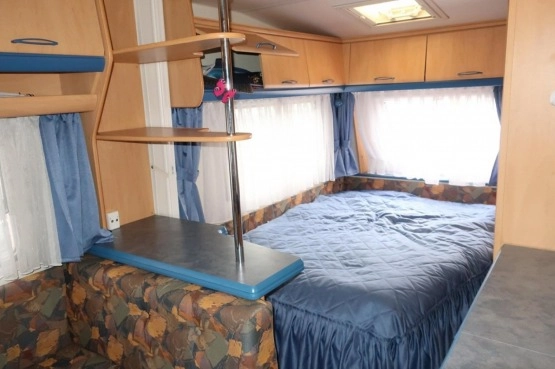                         Przyczepa kempingowa Hobby de lux 440 - zdjęcie 20
                        