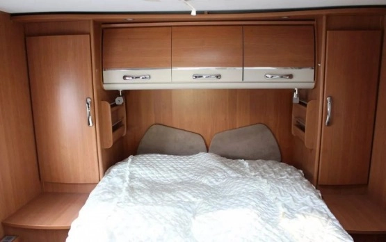                         Mercedes-Benz PILOTE Explorateur G743 - zdjęcie 14
                        