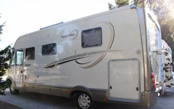                         Mercedes-Benz PILOTE Explorateur G743 - zdjęcie 1
                        