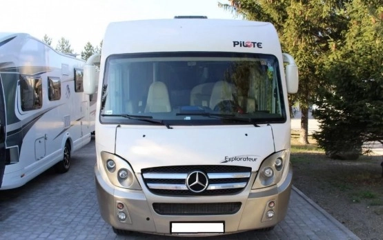                         Mercedes-Benz PILOTE Explorateur G743 - zdjęcie 2
                        