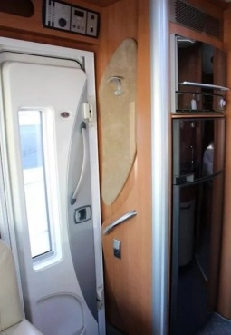                         Mercedes-Benz PILOTE Explorateur G743 - zdjęcie 8
                        