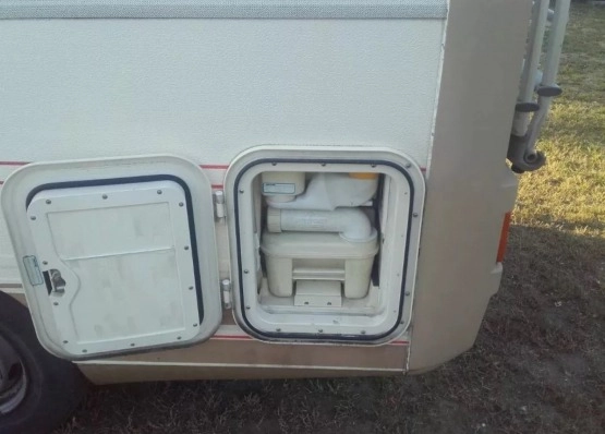                         Citroën C 25 - zdjęcie 16
                        