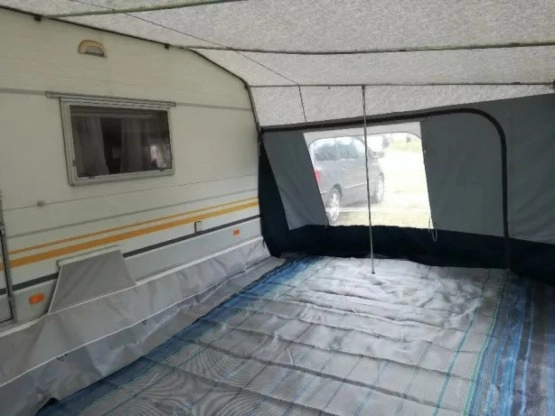                         Przyczepa kempingowa Knaus Country, 4-5 osobowa z łóżkiem piętrowym. - zdjęcie 5
                        