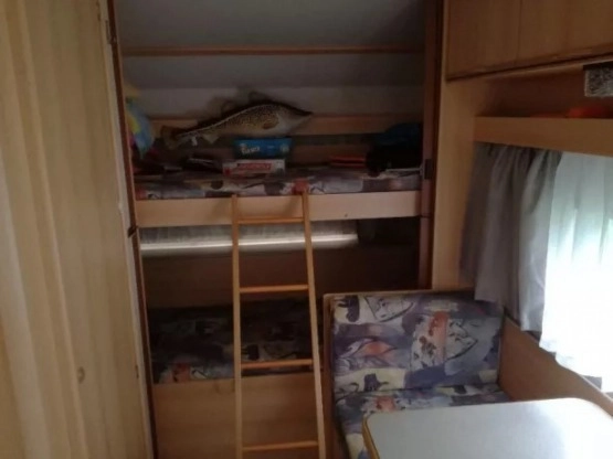                         Przyczepa kempingowa Knaus Country, 4-5 osobowa z łóżkiem piętrowym. - zdjęcie 8
                        