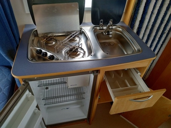                         Caravelair Antares Luxe 390, 2004 rok, DMC 900 kg - zdjęcie 5
                        