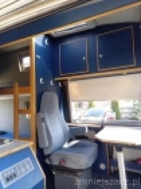                         Mercedes Sprinter 312 La Strada Magellan Stan idealny - zdjęcie 15
                        