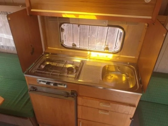                         Przyczepka kempingowa Chateau Turing 350 Zarejestrowana 3-4 os. + Namiot - zdjęcie 7
                        