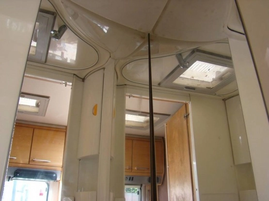                         KEMPING SZROT Łazienka z przyczepy Knaus 2000 rok TANIO - zdjęcie 7
                        