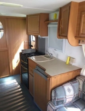                         Elddis AVONDALE RIALTO PRZYCZEPA Kempingowa AVONDALE RIALTO Super Stan Polecam - zdjęcie 10
                        