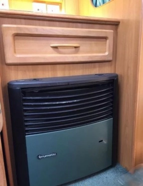                         Elddis AVONDALE RIALTO PRZYCZEPA Kempingowa AVONDALE RIALTO Super Stan Polecam - zdjęcie 14
                        