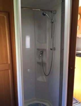                         Elddis AVONDALE RIALTO PRZYCZEPA Kempingowa AVONDALE RIALTO Super Stan Polecam - zdjęcie 19
                        