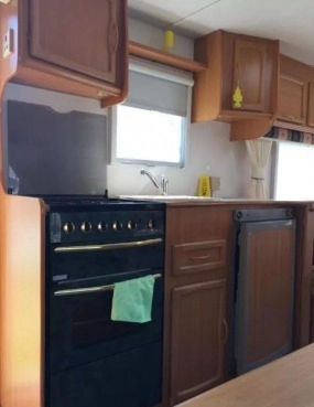                         Elddis AVONDALE RIALTO PRZYCZEPA Kempingowa AVONDALE RIALTO Super Stan Polecam - zdjęcie 21
                        