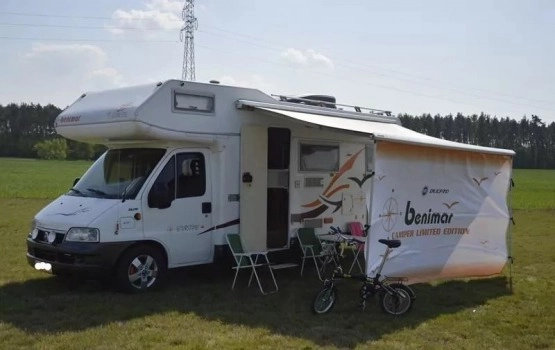                         Kamper Benimar 2003/2004 - zdjęcie 2
                        