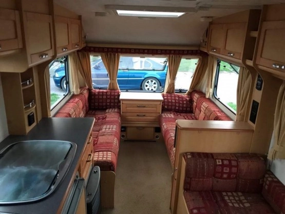                         Elddis Avante 524  - zdjęcie 4
                        