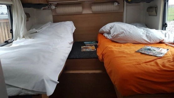                         Hymer 698 cl, fiat ducato, auto bv, 2 oddzielne łóżka - zdjęcie 3
                        