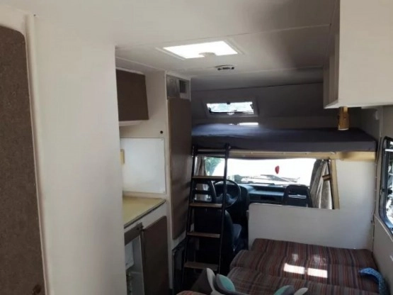                         Camper ford transit 1993 - zdjęcie 11
                        