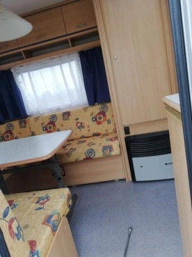                         Przyczepa kempingowa zarejestrowana, z WC - zdjęcie 9
                        